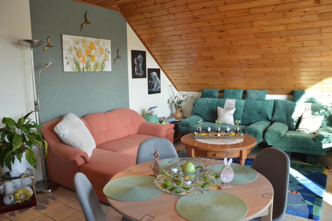 Ferienwohnung Auszeit Waxweiler Bagian luar foto